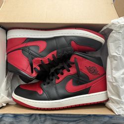 Air Jordan 1 Mid “Bred” Black/Red – Clean Condition – Classic Colorway
