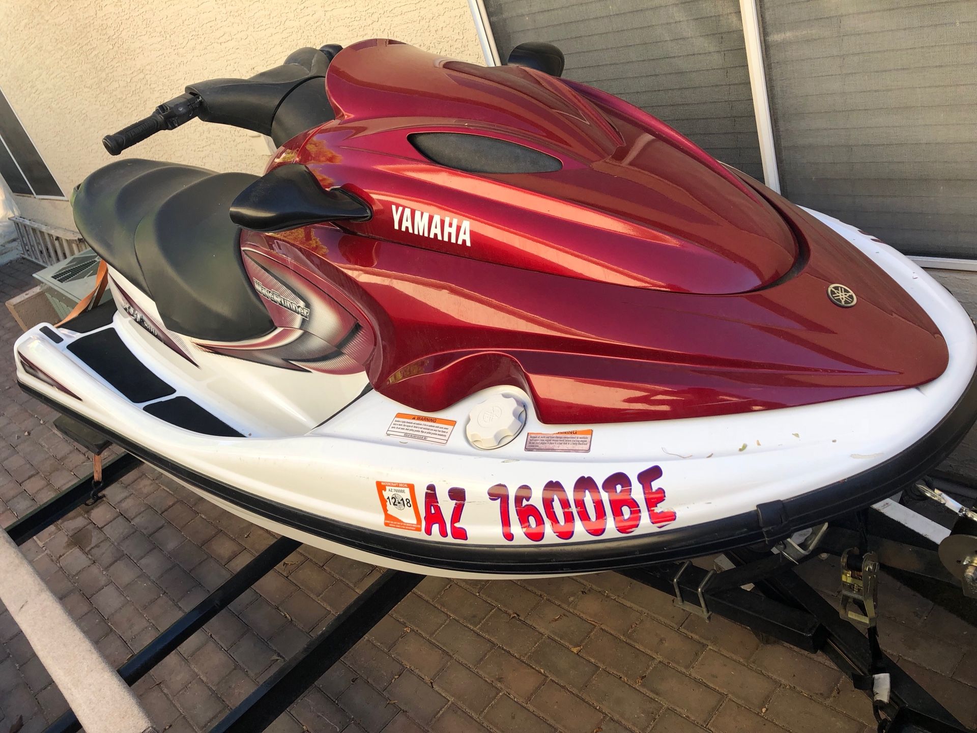 2002 Yamaha XLT 800 Jet Ski 3 seats only 60 hrs , No Trailer for Sale