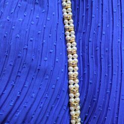 Bracelet Pearly And Gold  Color.