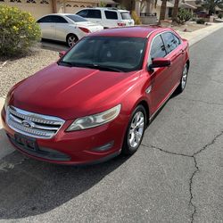 2010 Ford Taurus