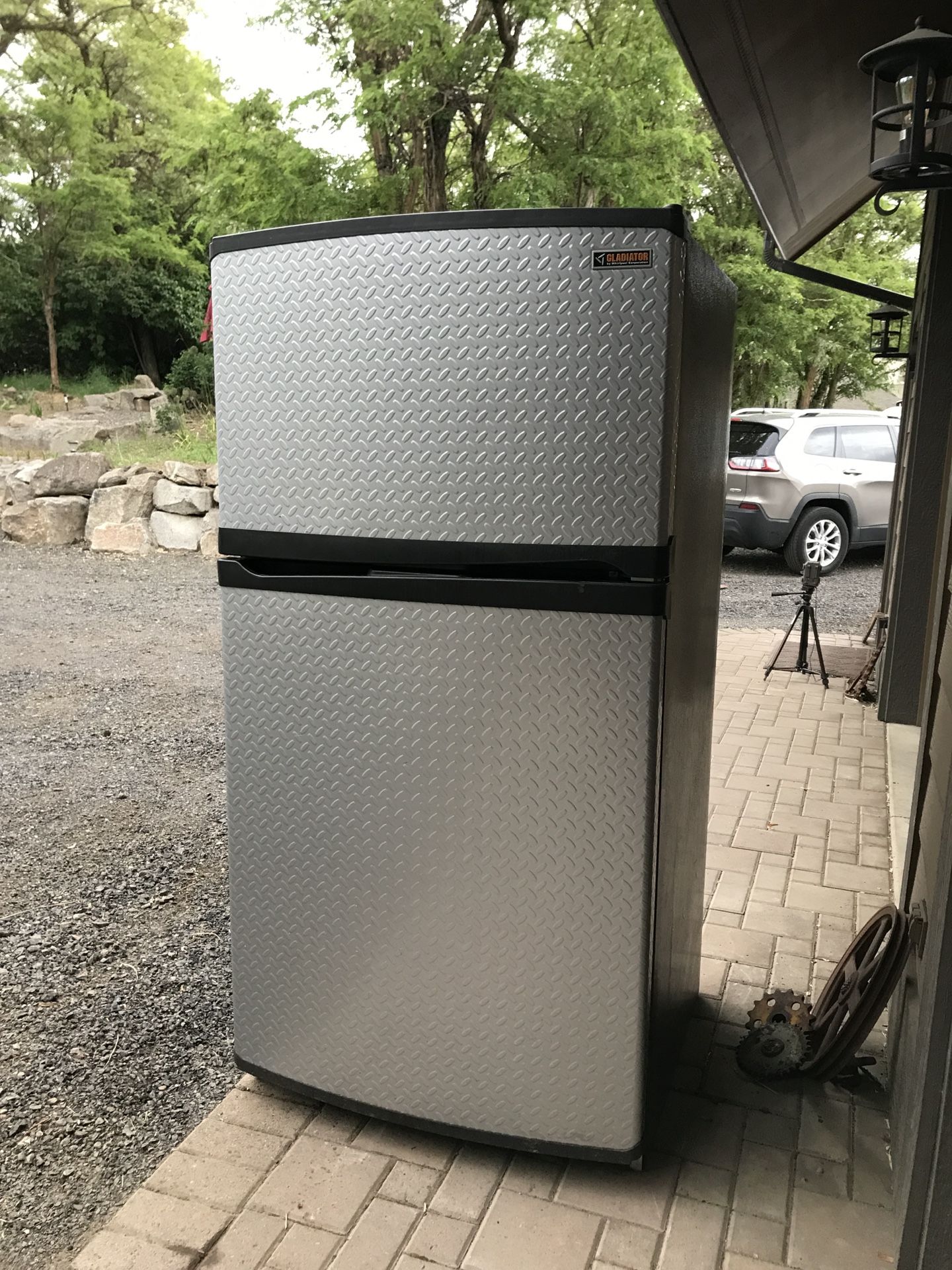 Gladiator Refrigerator/Freezer