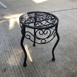 Black Iron Scrollwork 11” Plant Stand