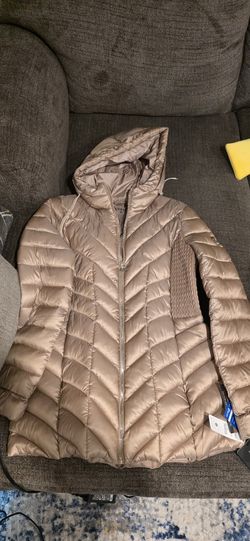 Bernardo ECOPLUME Jacket (Medium)