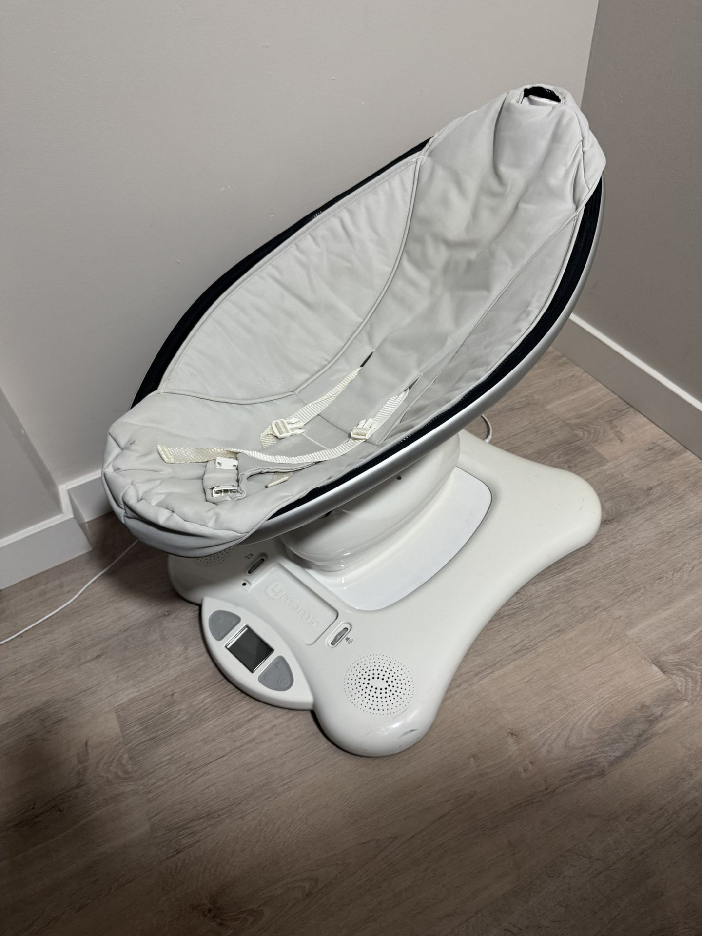 4moms Mamaroo Baby Swing