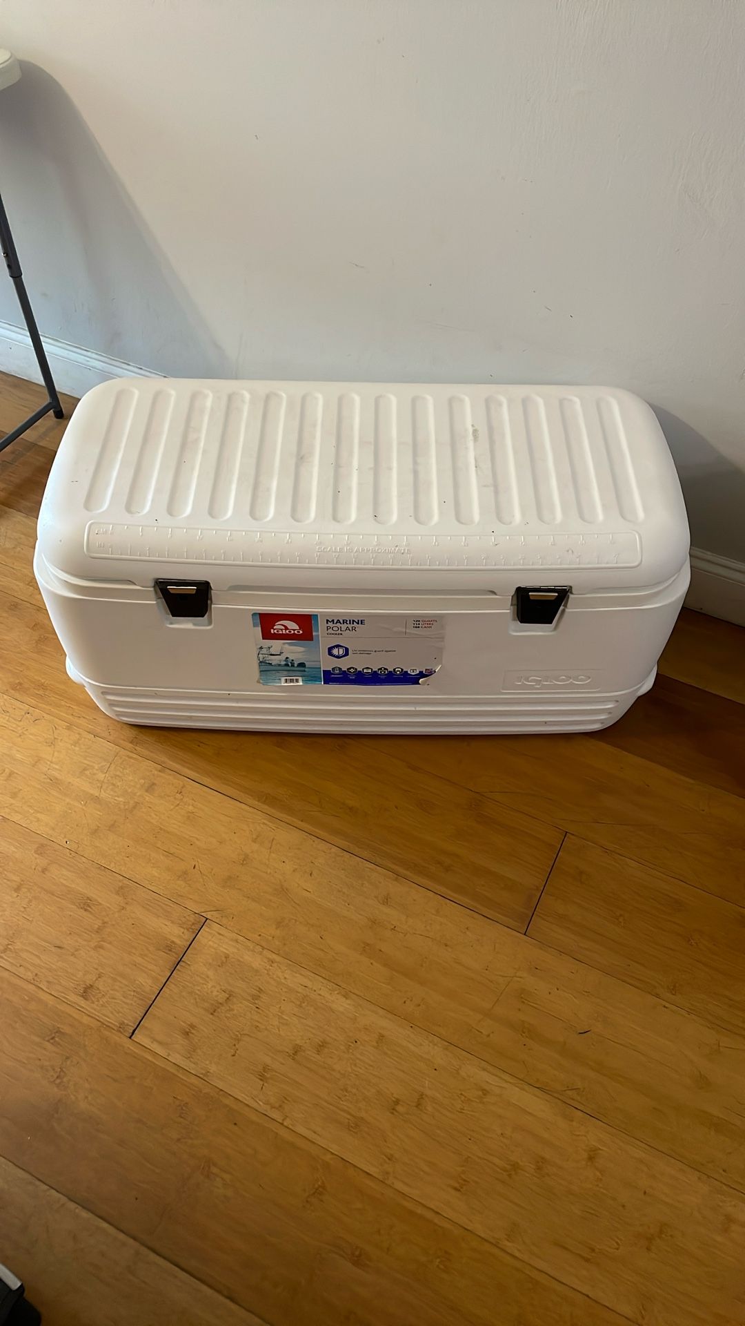 Igloo Marine Ultra Cooler Polar Heavy Duty White Fishing Camping Boat Ice Chest 120Qt