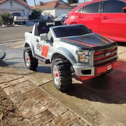 Kids Powered Truck. 2 Seater 