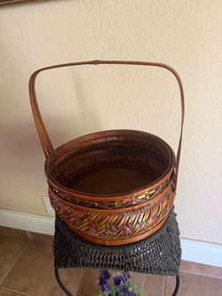 Wicker basket
