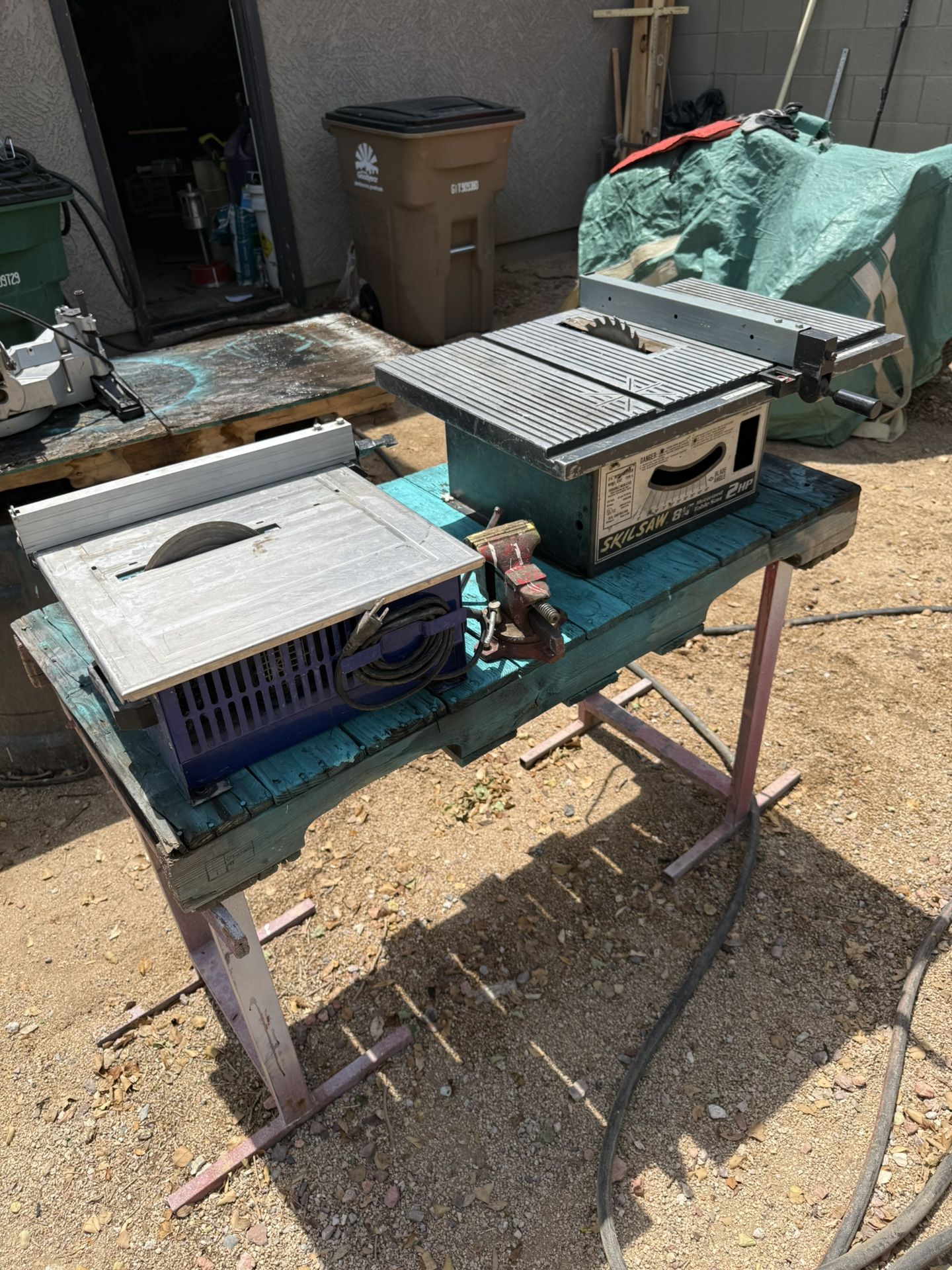Table Saw And Small Tile Saw And Vice  $20  For All