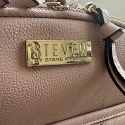 Steve Madden Diaper Nah