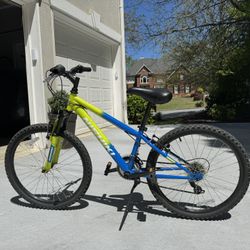 24’ Youth Mountain bike - Nishiki