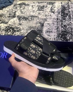 Black Dior Slides