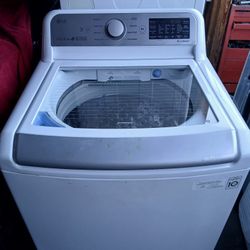 LG Washer PU In Canyon Country 