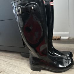 Hunter Rain Boots Gloss