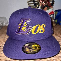 Born X Raised Lakers Hat for Sale in Paramount, CA - OfferUp