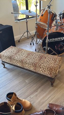 ANTIQUE LEOPARD FOOTSTOOL BENCH