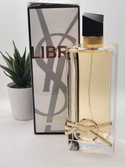 Yves Saint Laurent
 
Libre Eau de Parfum

5 fl ⭐️