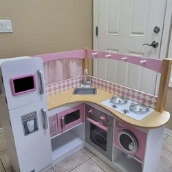 Play Kitchen, Pink/White