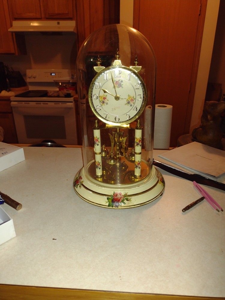 vintage c1950's Kieninger & Obergfell Kundo Glass Dome Anniversary Clock