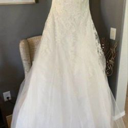 David Bridal Wedding Dress 