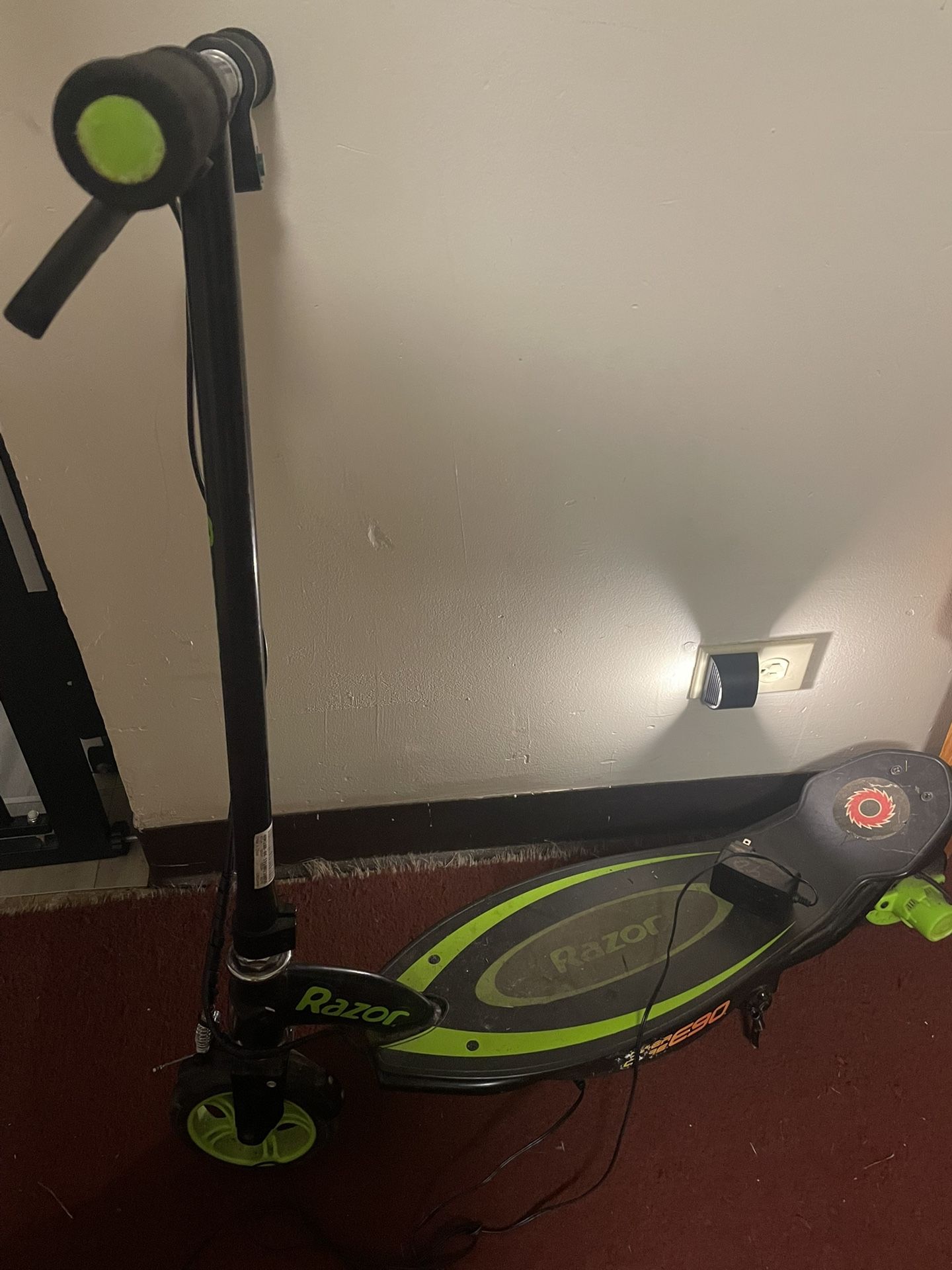 Kids Razor Power Core E90 Scooter
