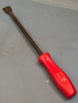 SNAP - ON Tools SCA12C RED HANDLE RIGID CARBON SCRAPER 13" LONG