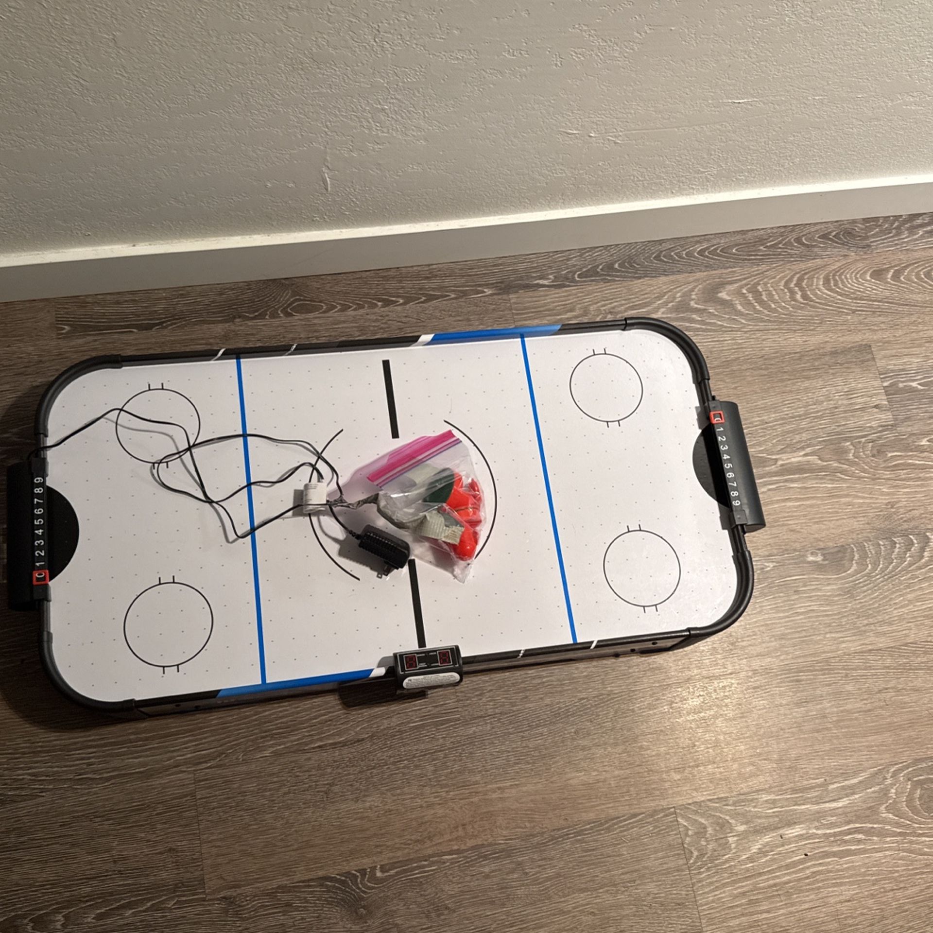 Air Hockey Table