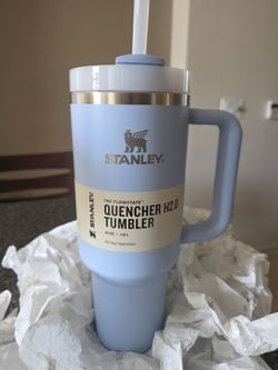 New Stanley Quencher H2.0 Tumbler 40oz