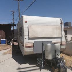 24 Ft Trailer 