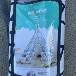 PILLOWFORT TEEPEE!!