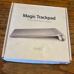 Like New Apple Magic Trackpad Bluetooth Wireless For iMac / MacBook Silver Model A1339