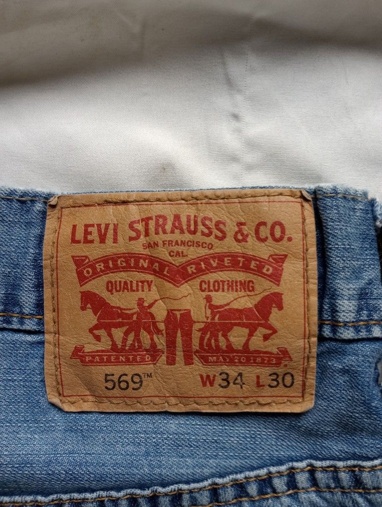 Levi's 569 Jeans