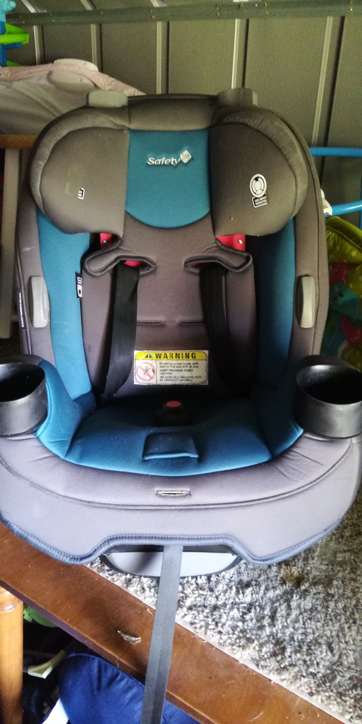 Toddler car seat expires 2023