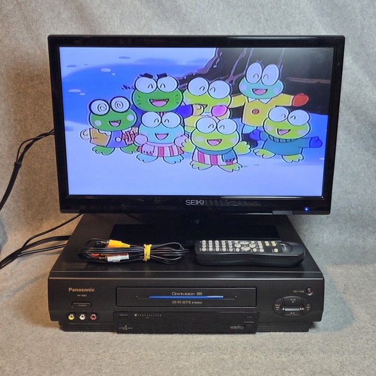 Panasonic PV-4661 Blue Line Omnivision VHS VCR W Remote & Cables Works Great!