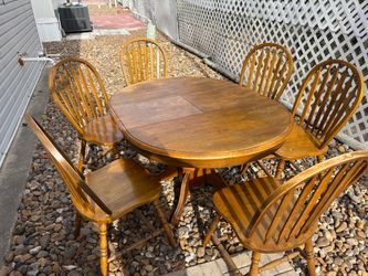 Vintage Dining Table with 6 Chairs & Leaf
