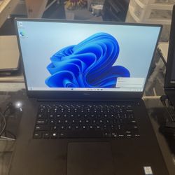 DELL XPS 15 LAPTOP WINDOWS 11 PRO W/CHARGER WORKS PERFECT