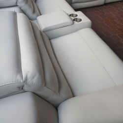SECTIONAL GENUINE LEATHER RECLINER ELECTRIC ⚡ WHITE COLOR.. DELIVERY SERVICE AVAILABLE 💥🚚💥