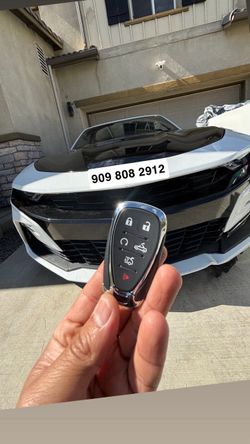 Llaves de autos / car keys and remotes