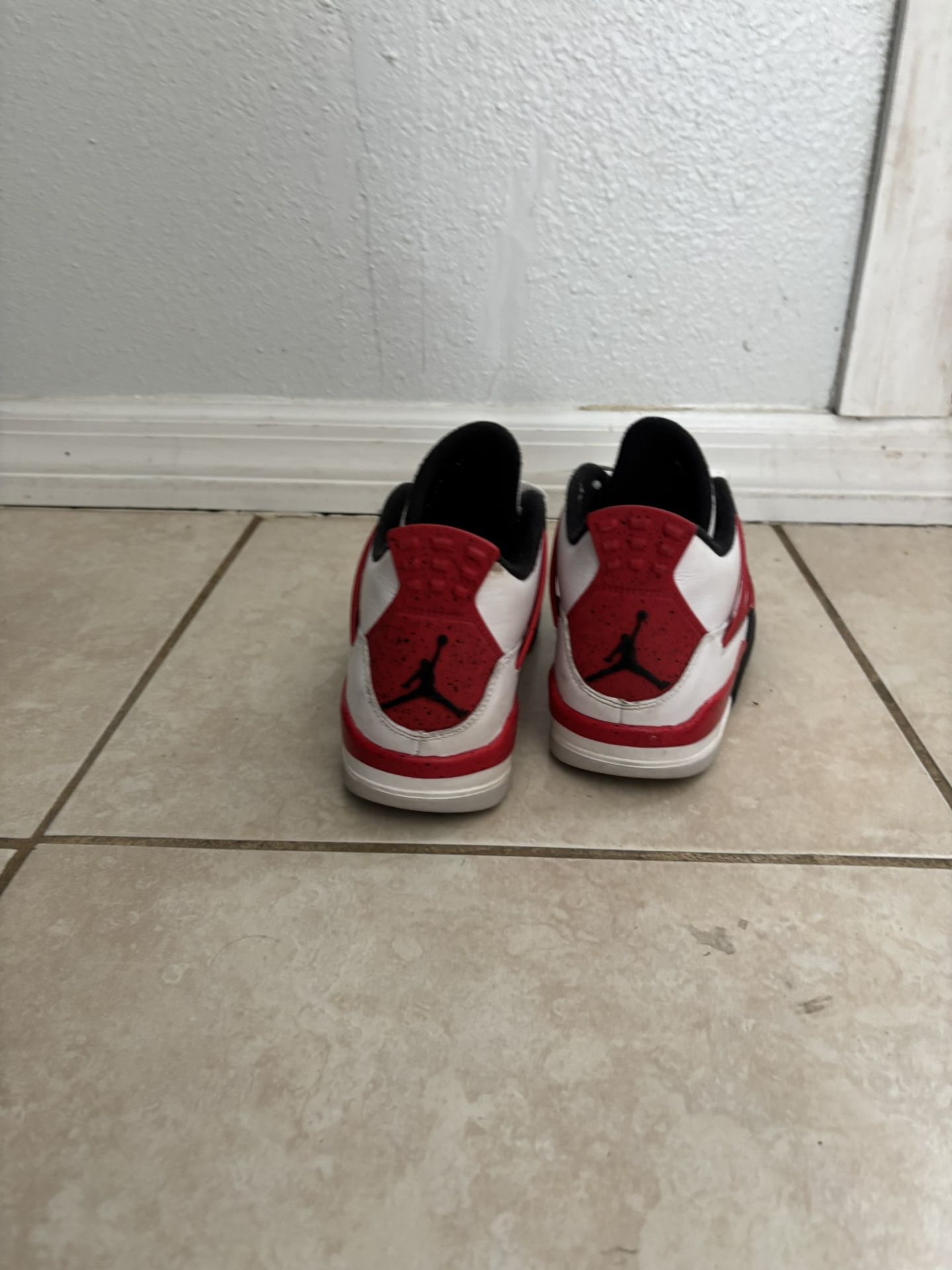 Jordan 4