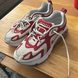 Nike Air Max Size 7.5 Women's  AQ2568-100
