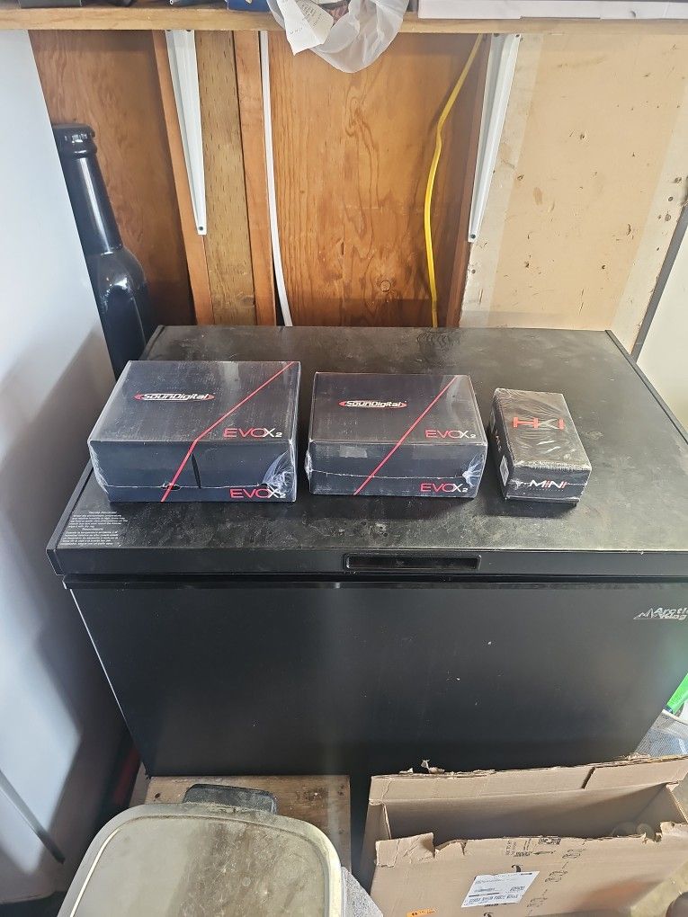 Soundigital  Amps and DSP Also Diamond Audio Speakers 