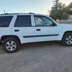 2004 Chevy Trailblazer LS 4 Wheel Drive