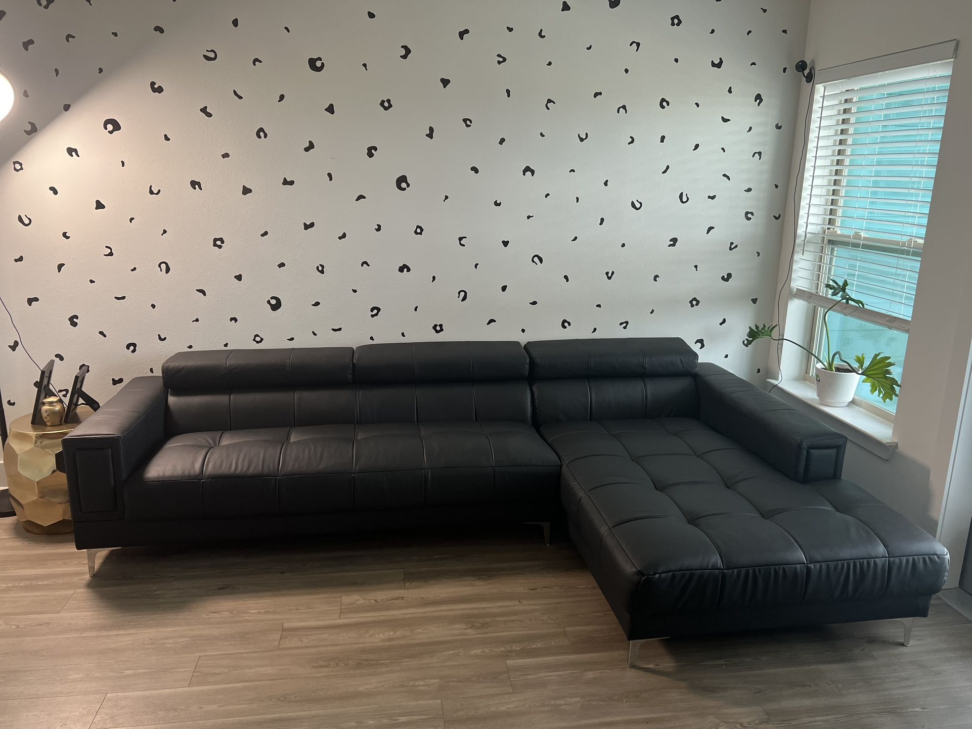Sectional