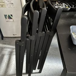 Kitchen Table & 4 Chairs For $100 OBO 