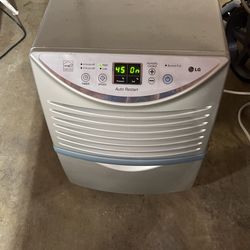 Lg Dehumidifier