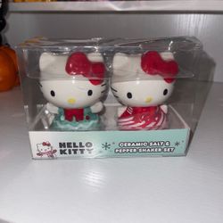 Hello Kitty christmas salt and pepper shakers