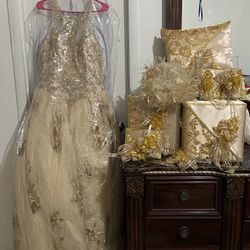 Quince Dress With Set And Doll 