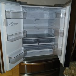 Lg Thin Q refrigerator good condition or best offer