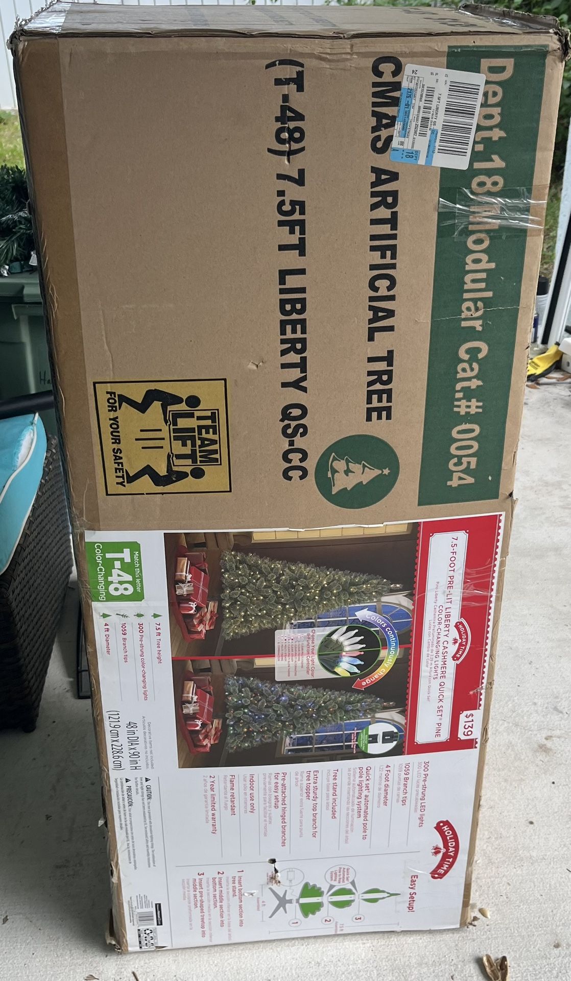 Christmas Tree 7.5 Feet Lights Work