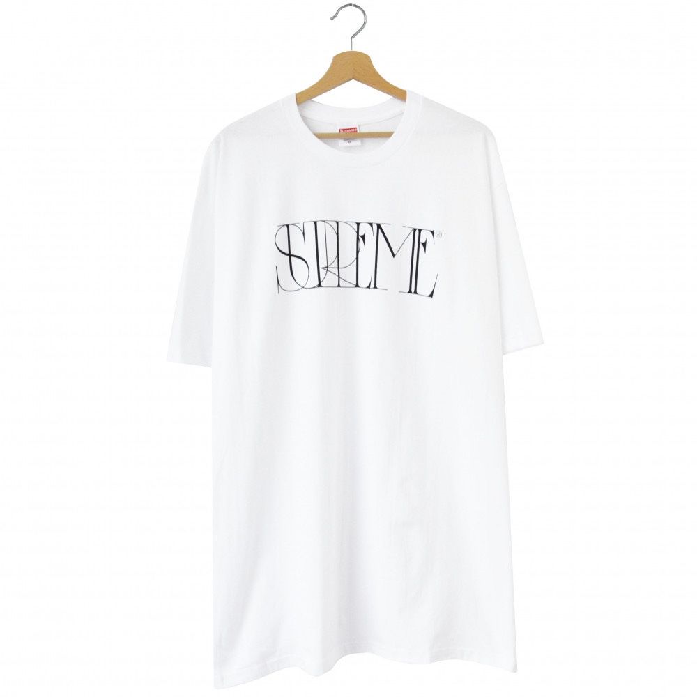 Supreme Men’s size large Trademark white tee brand new logo classic box logo new