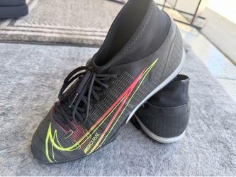 Turf soccer shoes 9.5 men’s